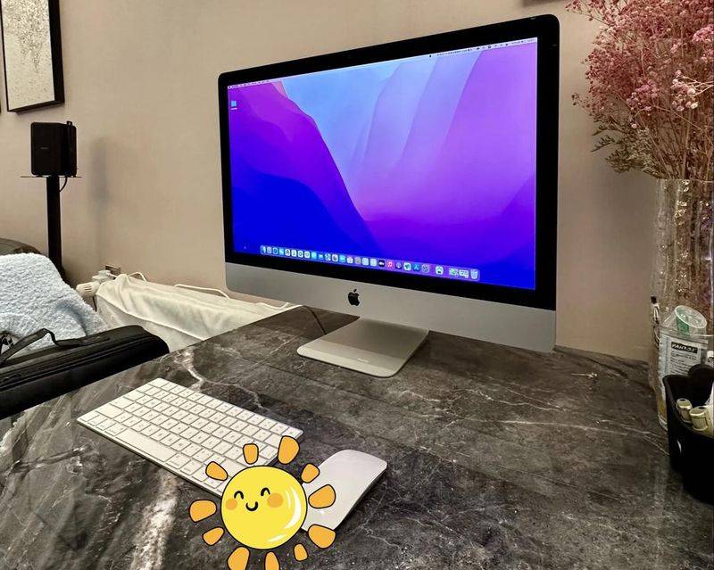 How much is applei5 now