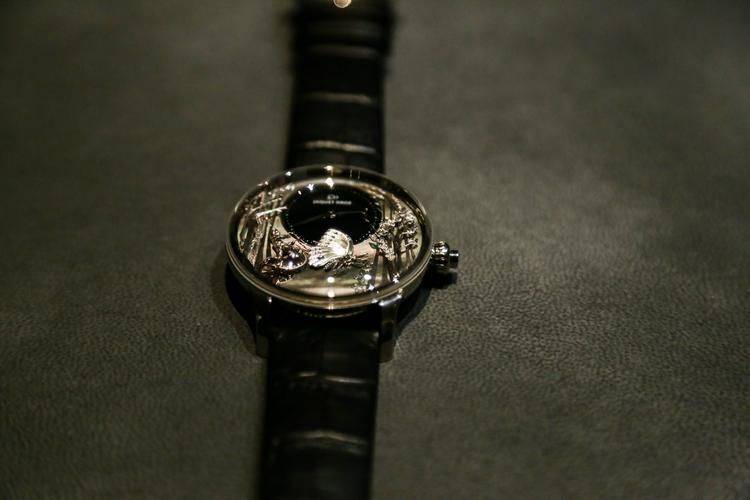 Nanjing watch maintenance centre