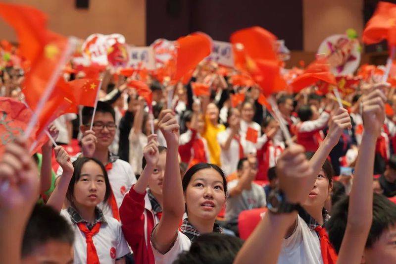 Shanghai juniors knowledge competition