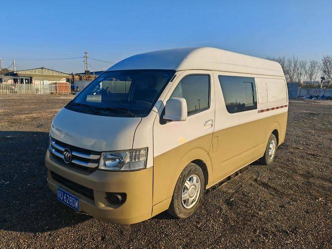 Prices and pictures of vans