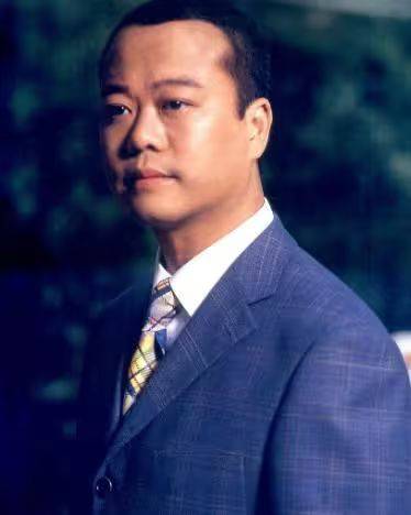 How much does o-yung-hwa earn a year