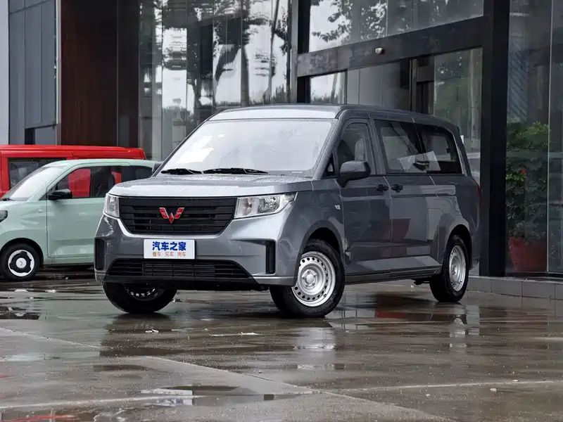 加长面包车报价及图片