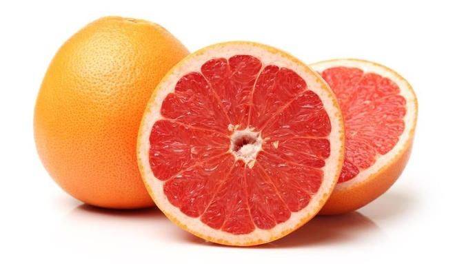 A video on the techniques of planting grapefruit trees