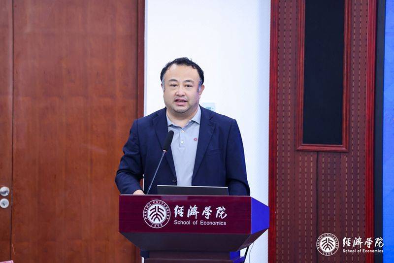 欧洲知识经济管理学院