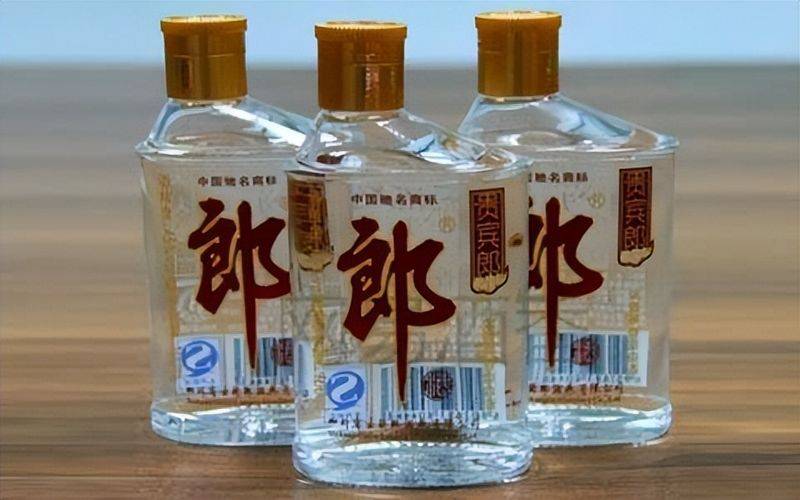 牛栏山白酒百年35度多少钱一瓶