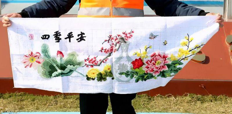 八骏图十字绣成品能卖多少钱