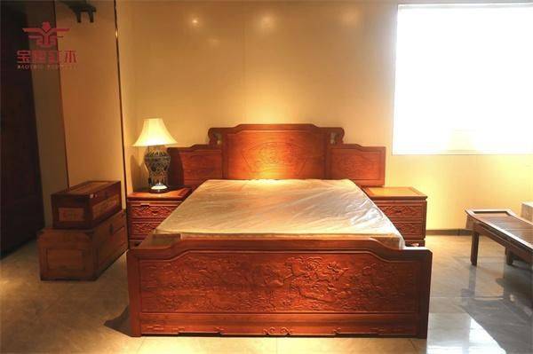 The price of redwood furniture in myanmar fell sharply