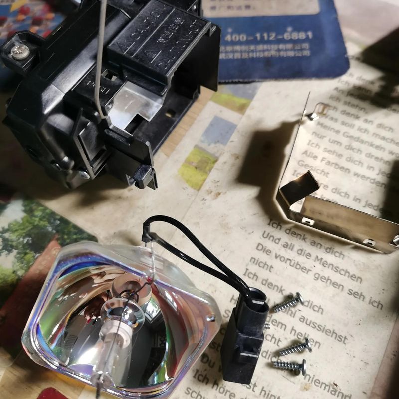 投影机电源板维修