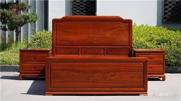 The price of redwood furniture in myanmar fell sharply