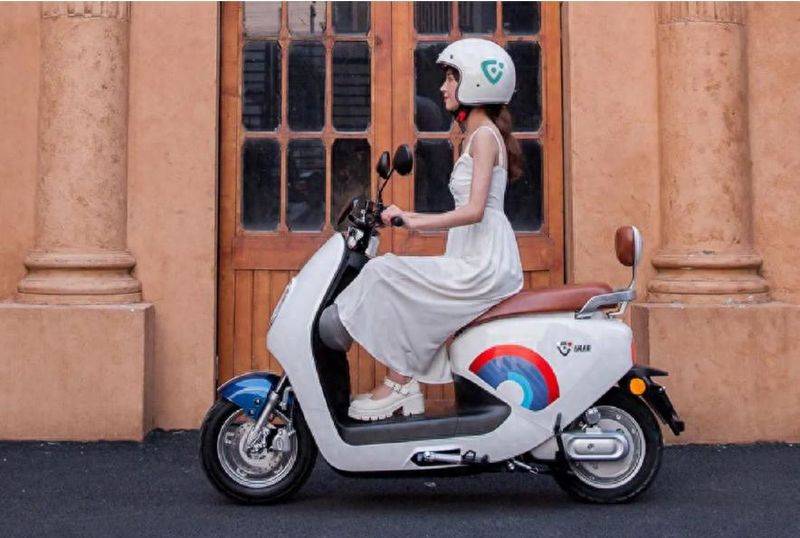How much is a 72v electric car
