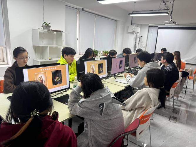 杭州美工培训多少钱