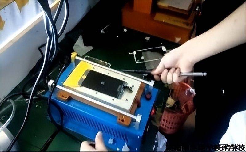 手机上门维修哪家好