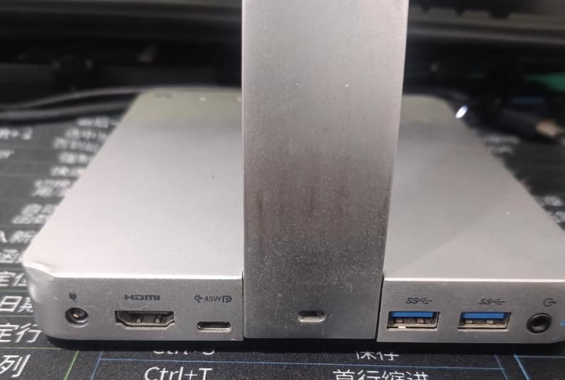 戴尔显示屏多少钱