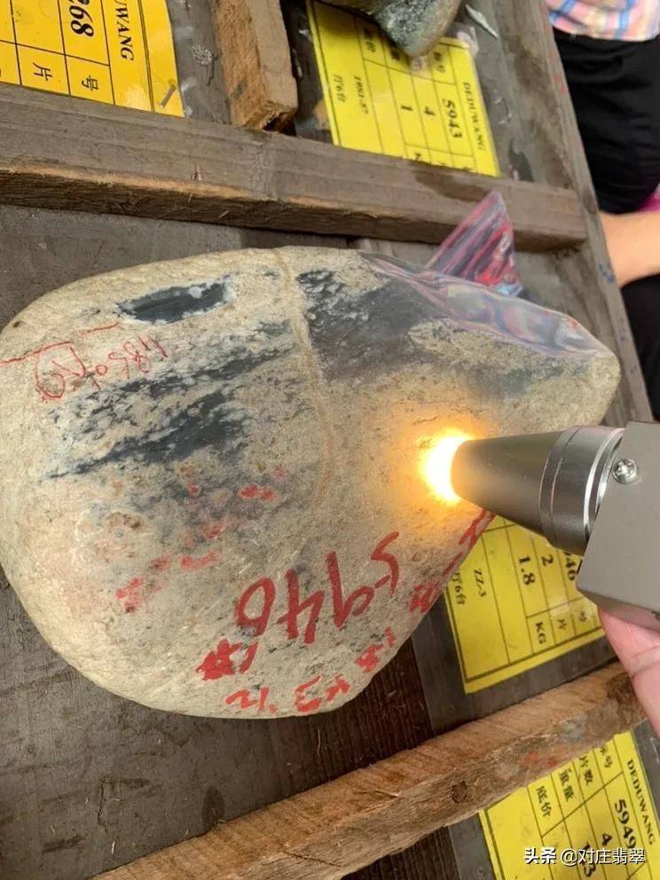 平洲玉器街买玉经验