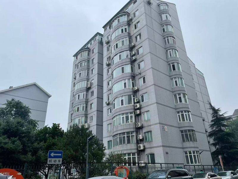 房价是楼板价的几倍