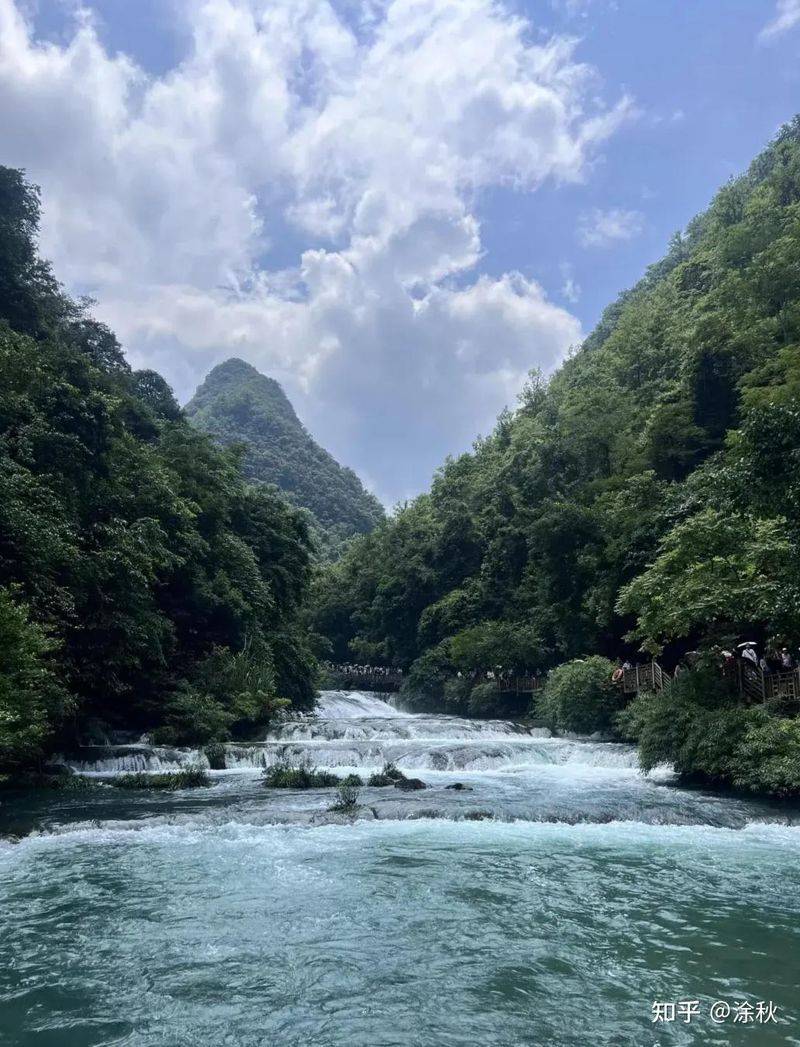 贵州茅台卖多少钱一瓶