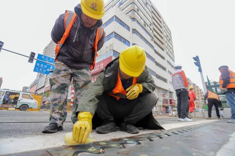 行车车轮啃轨维修方案
