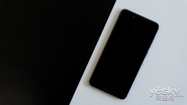 How much is the official offer for vivox7