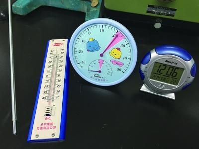 电子温度计原理