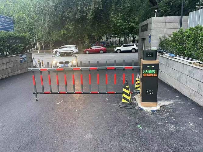 车辆检测器的维修