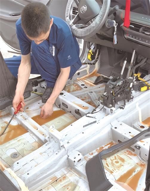 汽车泡水维修费用