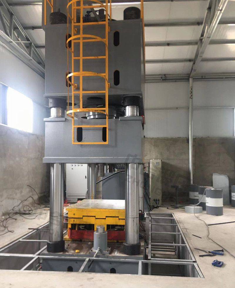 Maintenance of four-barrel oil presses