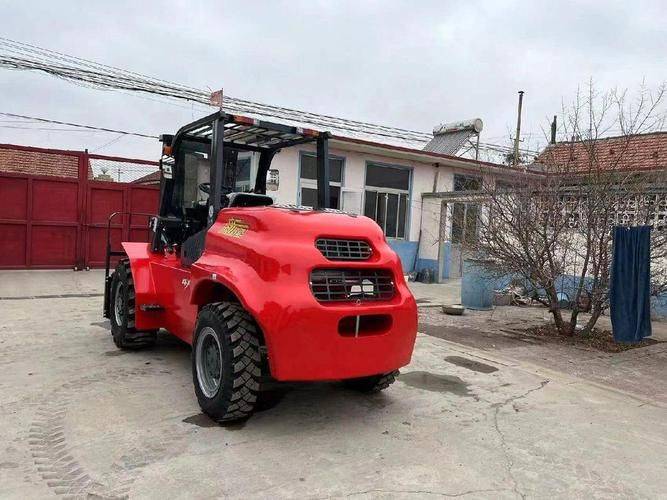 Forklift maintenance company