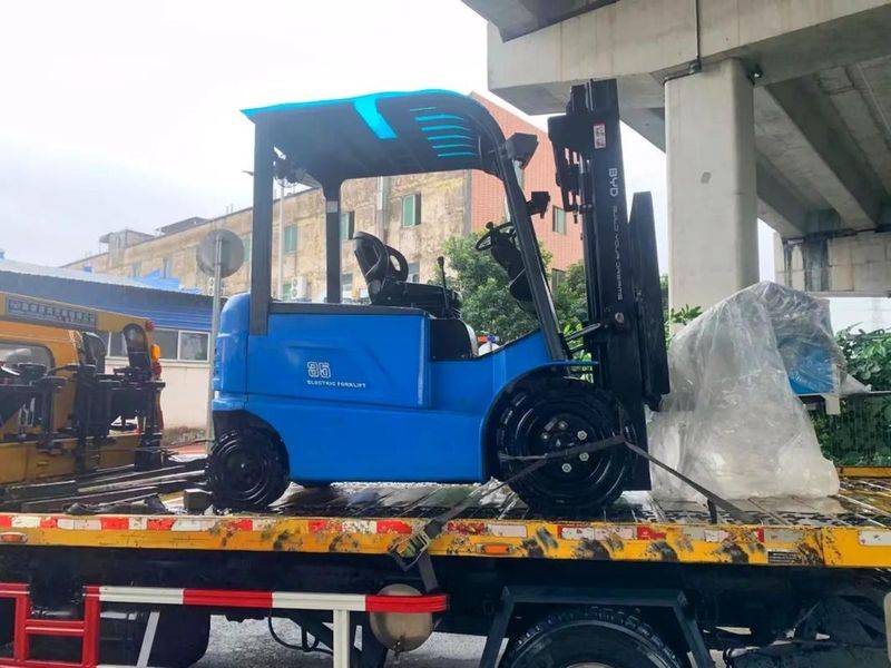 Forklift maintenance company