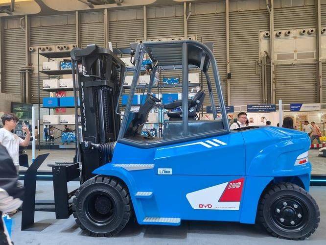 Forklift maintenance company