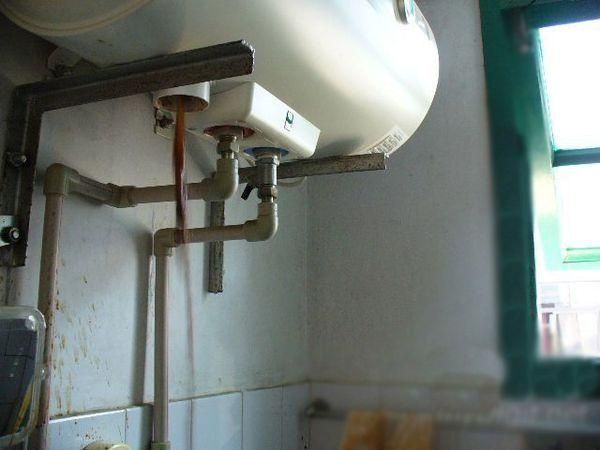 电热水器除垢方法
