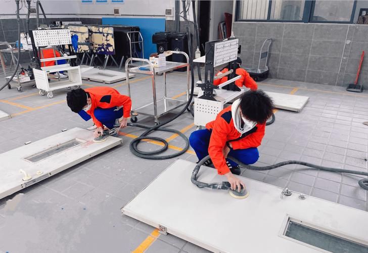 汽车喷漆常见维修项目实训教材