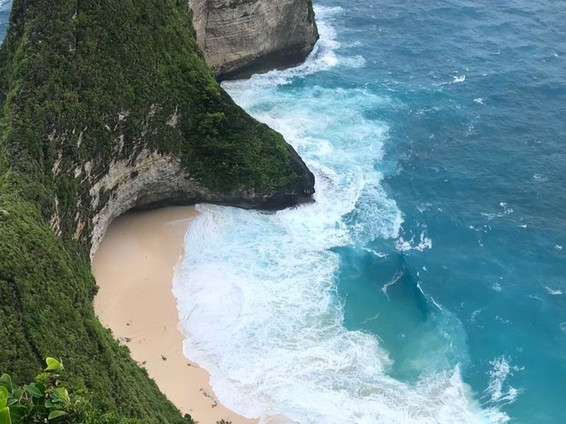 去巴厘岛旅游带多少钱