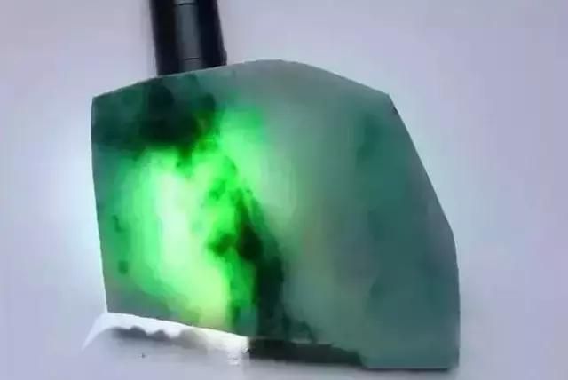 翡翠赌石专用术语
