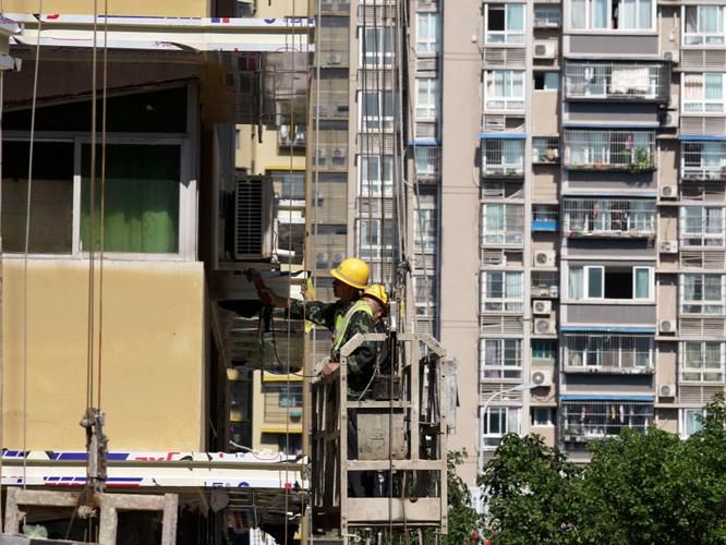 外墙砖脱落维修方案