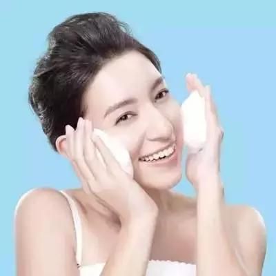 脸部按摩手法步骤图解