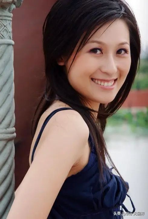 新闻节目主持人特点