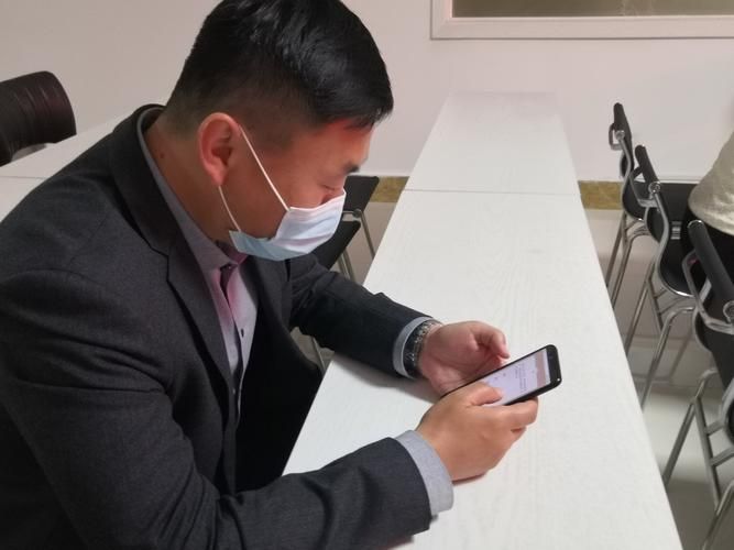 知识竞赛规则 四组 每组三人