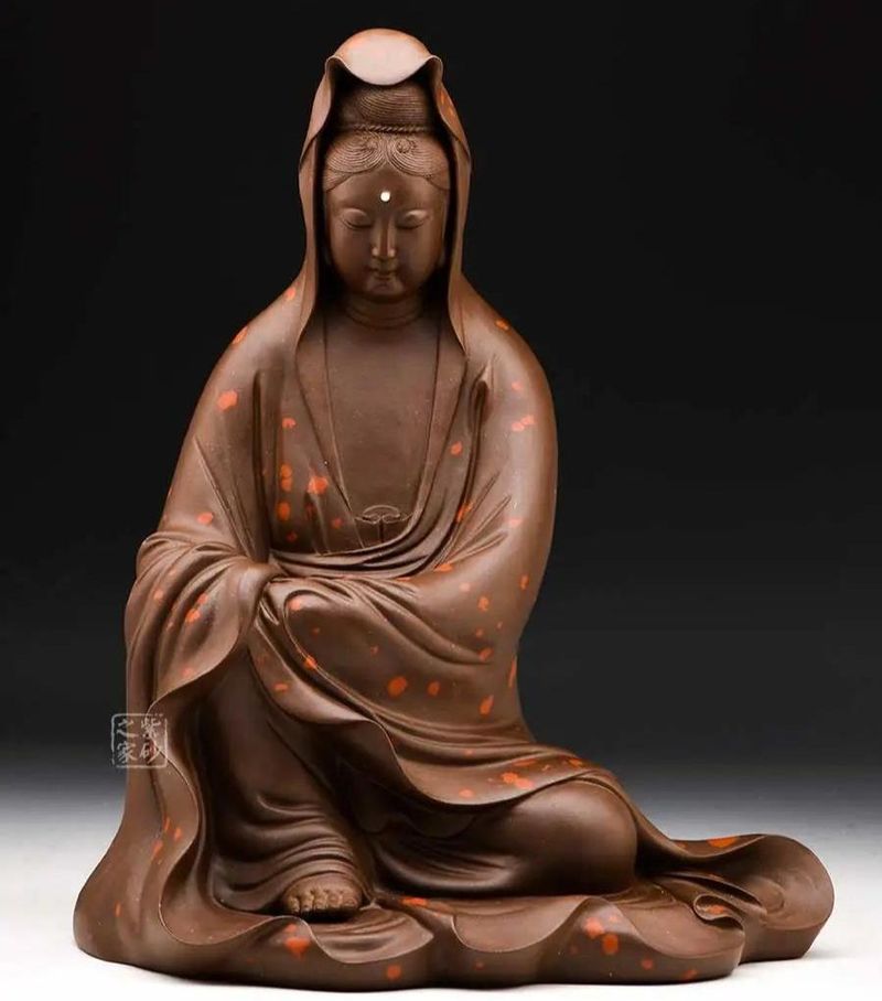李昌鸿紫砂壶特点