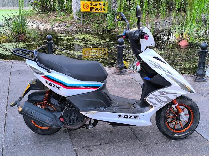 How much for a grinch 5 motorcycle