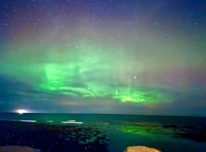 How much for a trip to iceland in beijing