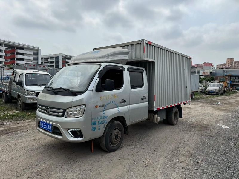 双排座箱式货车报价