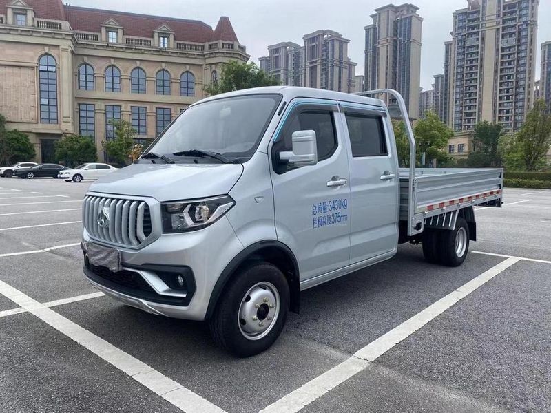 双排座箱式货车报价