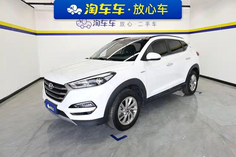 2018款现代途胜二手车,优雅灵动,特价4.91万
