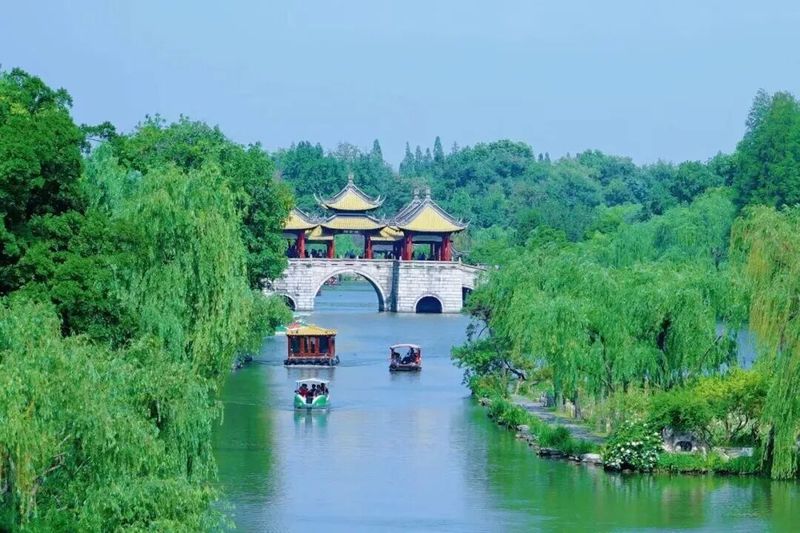上海欢乐谷门票多少钱2026