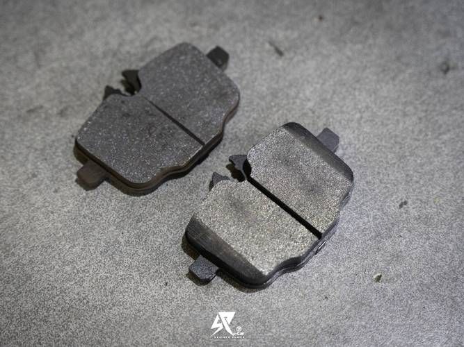 宝马1系刹车片价格是多少钱
