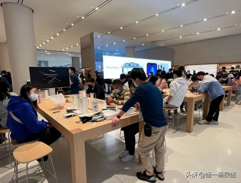 高考报考费用是多少钱