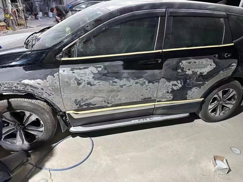 维修车辆钣金喷漆价格表