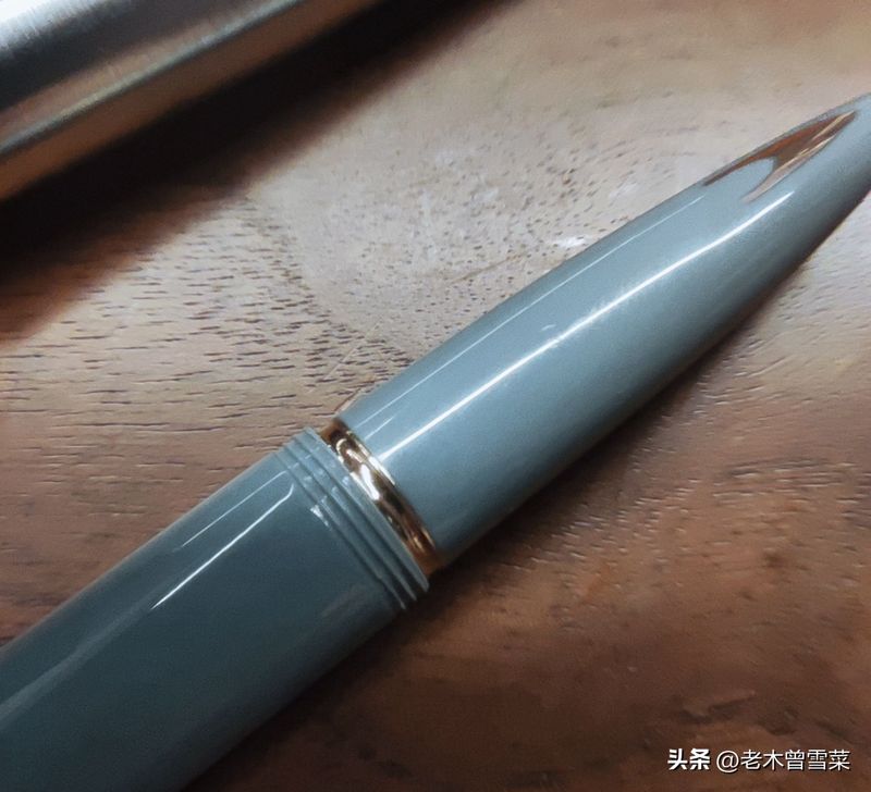 真英雄100金笔多少钱