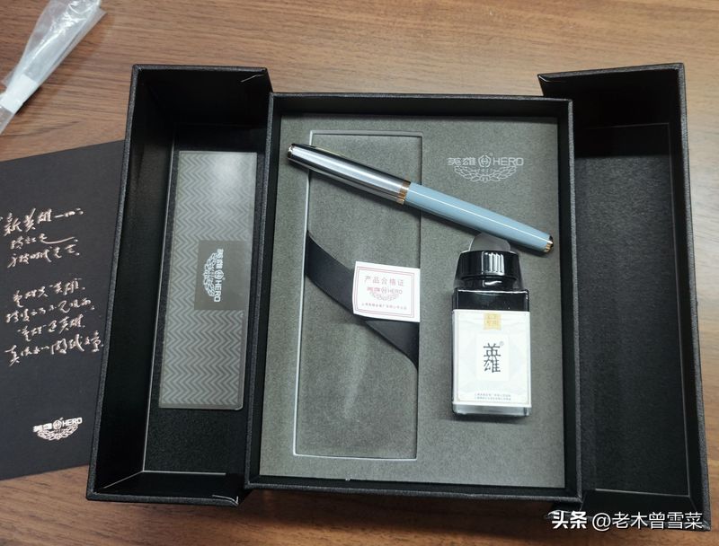 真英雄100金笔多少钱
