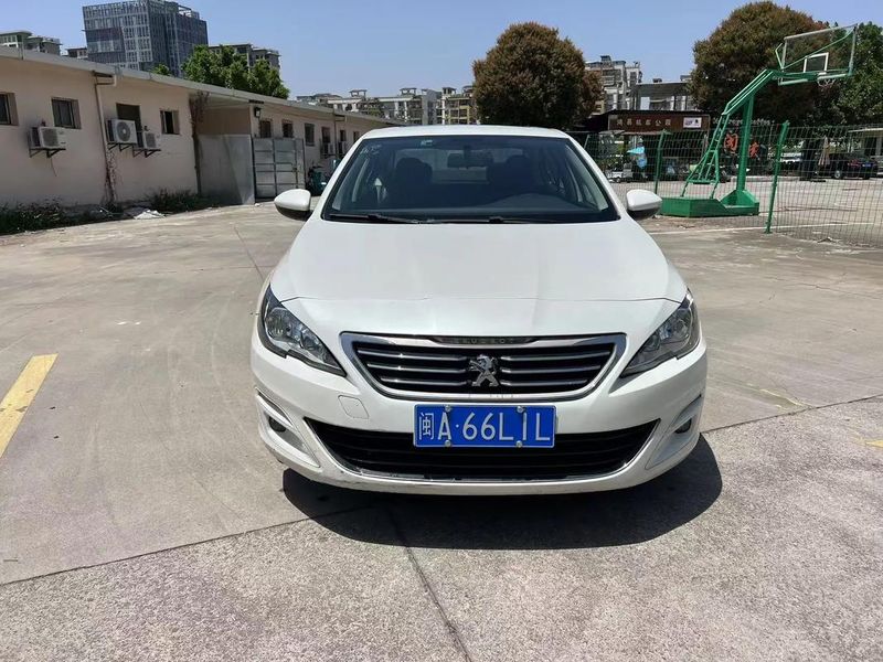 标致308后保险杠多少钱